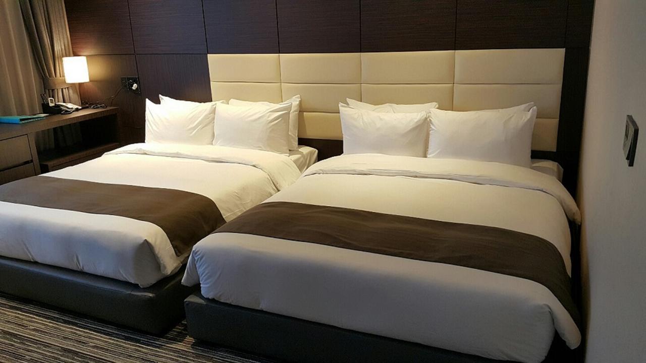 Hotel Abest Premium Incheon Airport Экстерьер фото