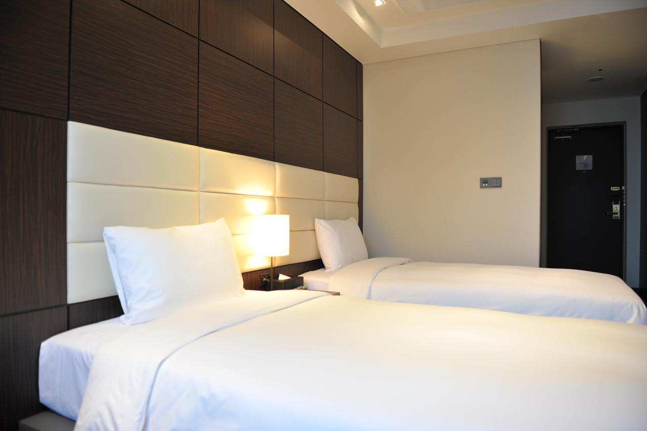 Hotel Abest Premium Incheon Airport Экстерьер фото