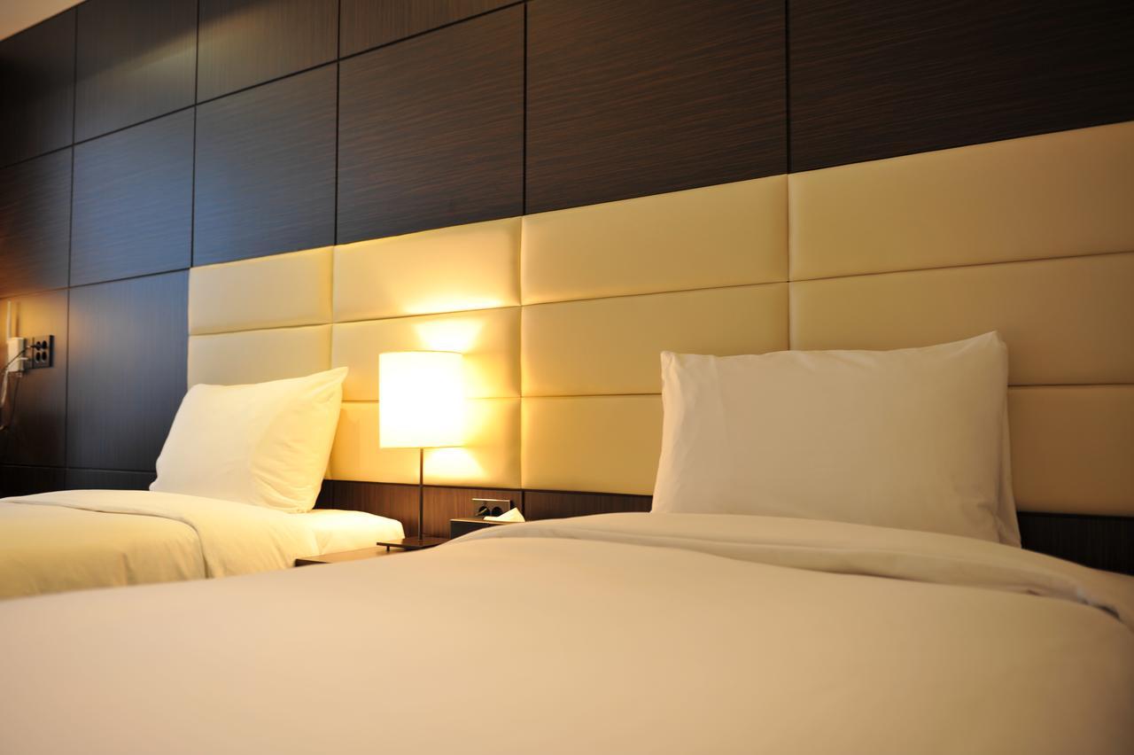 Hotel Abest Premium Incheon Airport Экстерьер фото