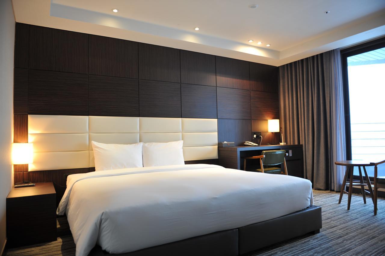 Hotel Abest Premium Incheon Airport Экстерьер фото